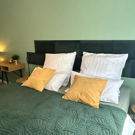 Hag- 3 Zimmer - Hochwertig Eingerichtet - Zentral - Ruhig - Self-Checkin- Voll Ausgestattet * هانوفر