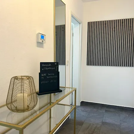 Hag- 3 - Zentral - Ruhig - Self-checkin- Voll Ausgestattet Apartment *