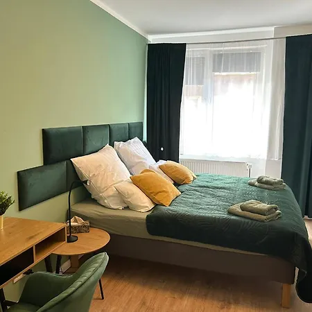 Hag- 3 Zimmer - Hochwertig Eingerichtet - Zentral - Ruhig - Self-Checkin- Voll Ausgestattet