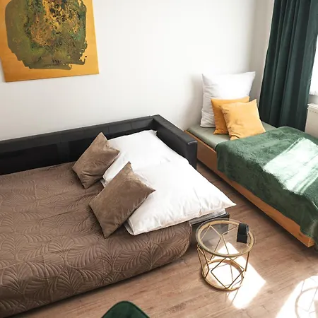 Hag- 3 - Hochwertig Eingerichtet - Zentral - Parkplatz- Ruhig - Self-checkin- Voll Ausgestattet Apartmán *