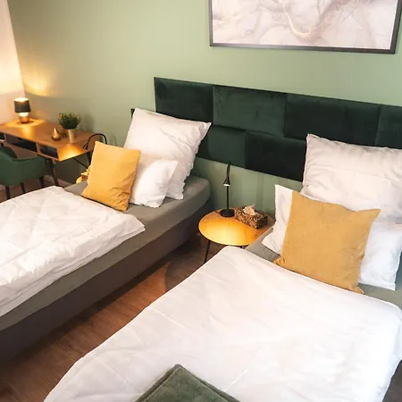 Hag- 3 - Hochwertig Eingerichtet - Zentral - Parkplatz- Ruhig - Self-checkin- Voll Ausgestattet شقة هانوفر